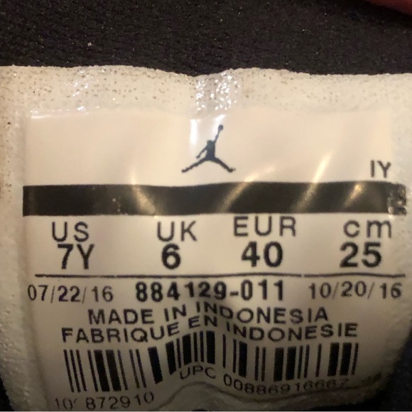 Air Jordan 7 Retro.  GUC - Picture 8 of 9